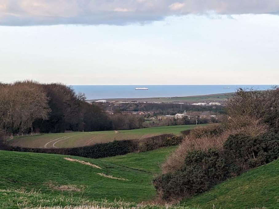 Sea View Retreat Villa Lingdale Bagian luar foto
